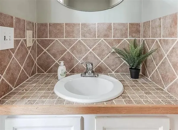 $2,280 | 1565 Springleaf Court Southeast, Smyrna, GA 30080