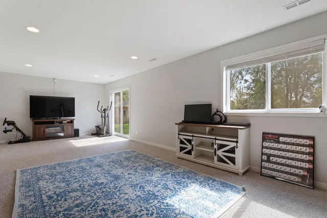 $440,000 | 901 Winsome Way Northeast, Isanti, MN 55040