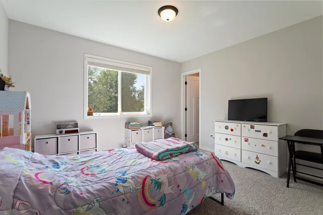 $440,000 | 901 Winsome Way Northeast, Isanti, MN 55040