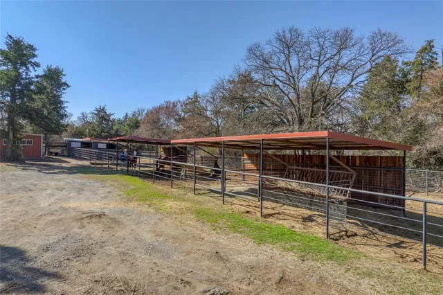 $585,000 | 9401 Farm To Market Road 678, Gainesville, TX 76240