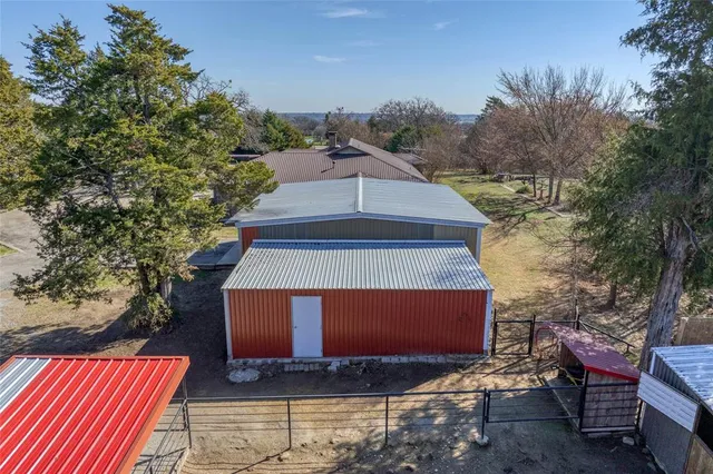 $585,000 | 9401 Farm To Market Road 678, Gainesville, TX 76240