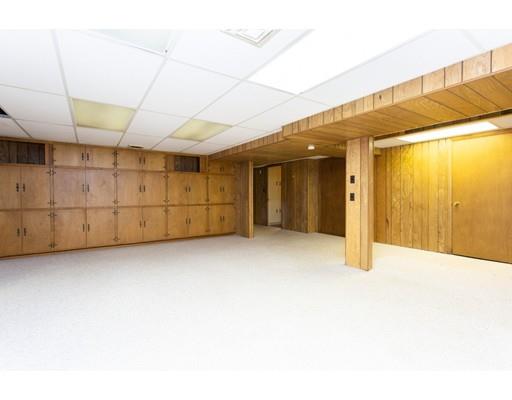 141 Brooks Road Longmeadow, MA 01106 - Photo 21 of 25 a view of a garage