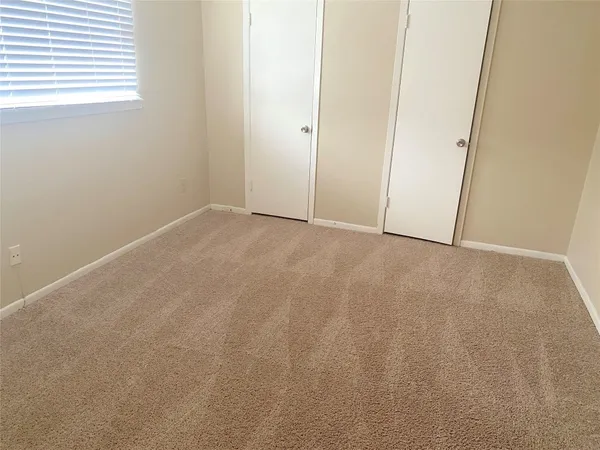 $1,250 | 1403 Blalock Road, Unit 12, Houston, TX 77055