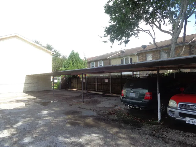 $1,400 | 1403 Blalock Road, Unit 12, Houston, TX 77055