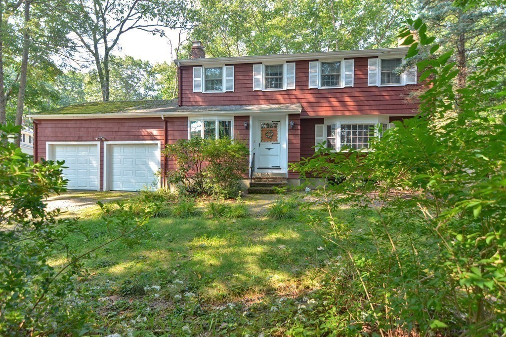 46 Country Club Road Dedham, MA 02026 - Photo 1 of 36 Gallery Image 1