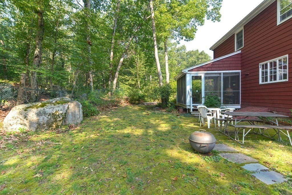 46 Country Club Road Dedham, MA 02026 - Photo 4 of 36 Gallery Image 4