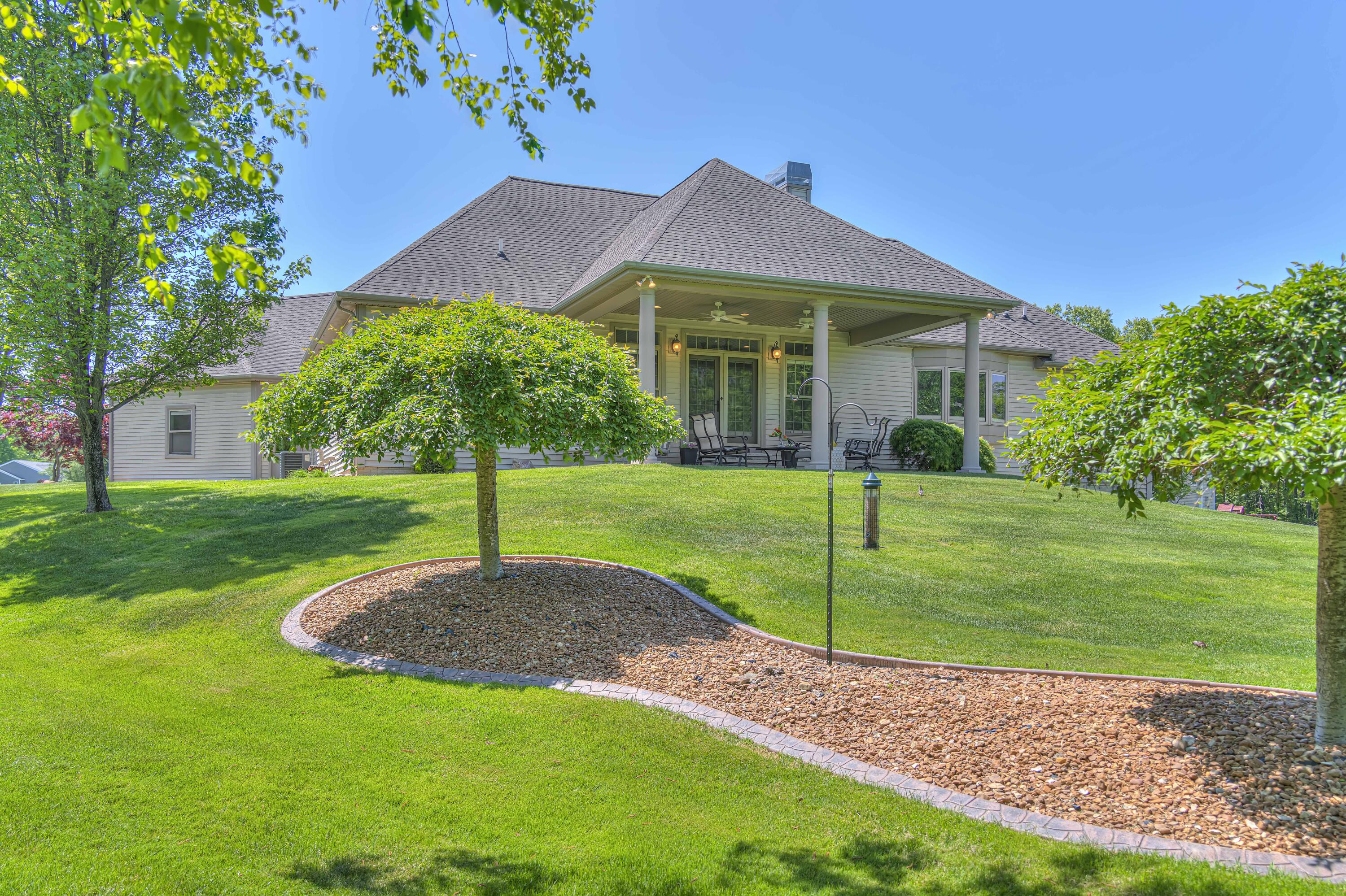 3171 Rockingham Way Road Jackson, MI 49203 - Photo 2 of 37 3171 Rockingham Way 05