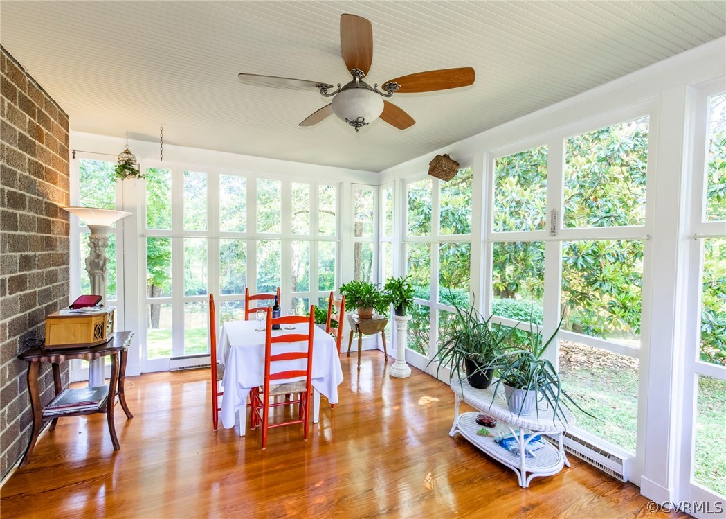 13203 Depot Road Hanover, VA 23069 - Photo 14 of 48 Bright Sun Porch adjacent to living room