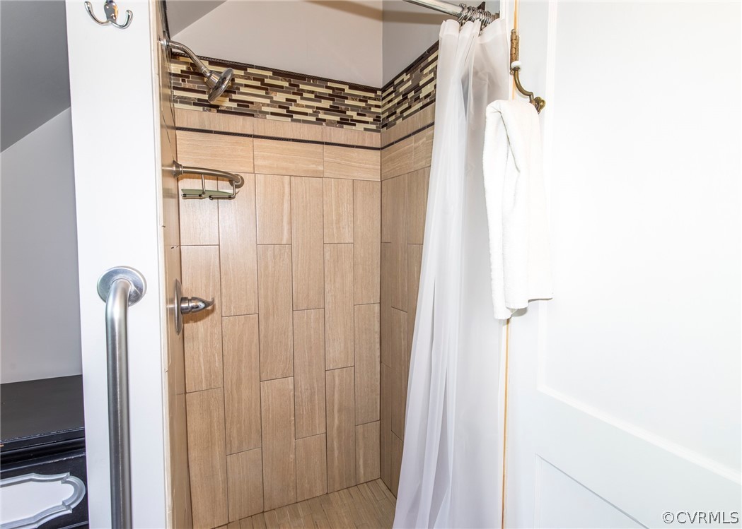 13203 Depot Road Hanover, VA 23069 - Photo 37 of 48 Updated Hall Bathroom Shower