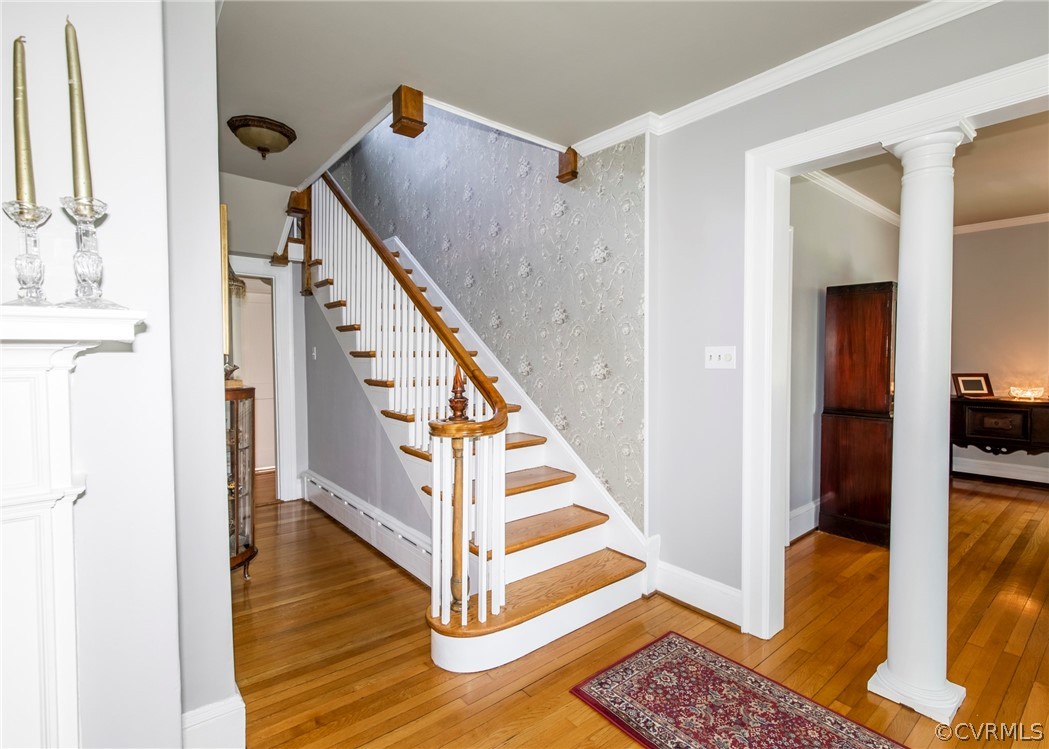 13203 Depot Road Hanover, VA 23069 - Photo 8 of 48 Grand Center Foyer