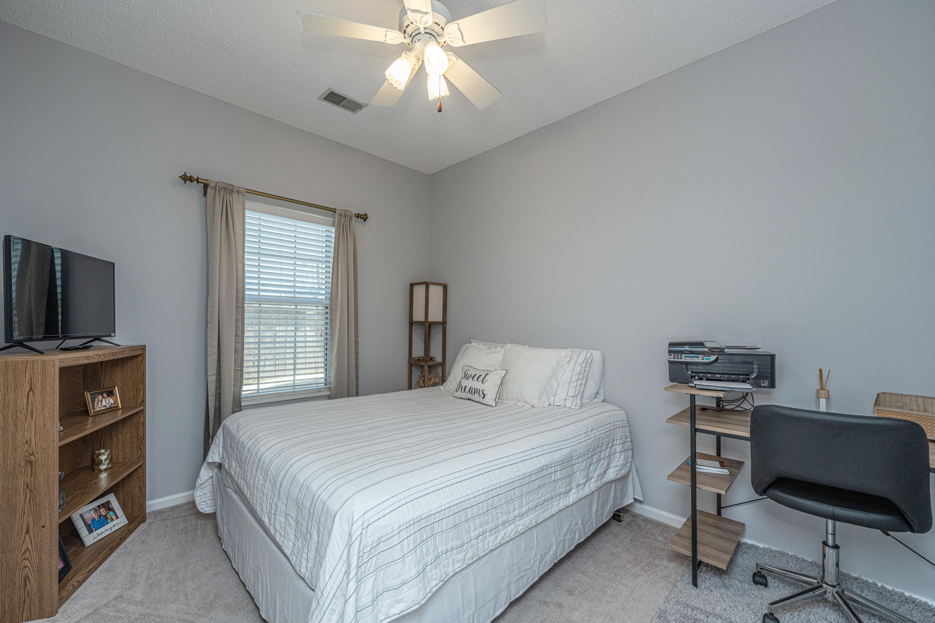 1900 Treebark Drive Charleston, SC 29414 - Photo 26 of 38 1900TreebarkDr26