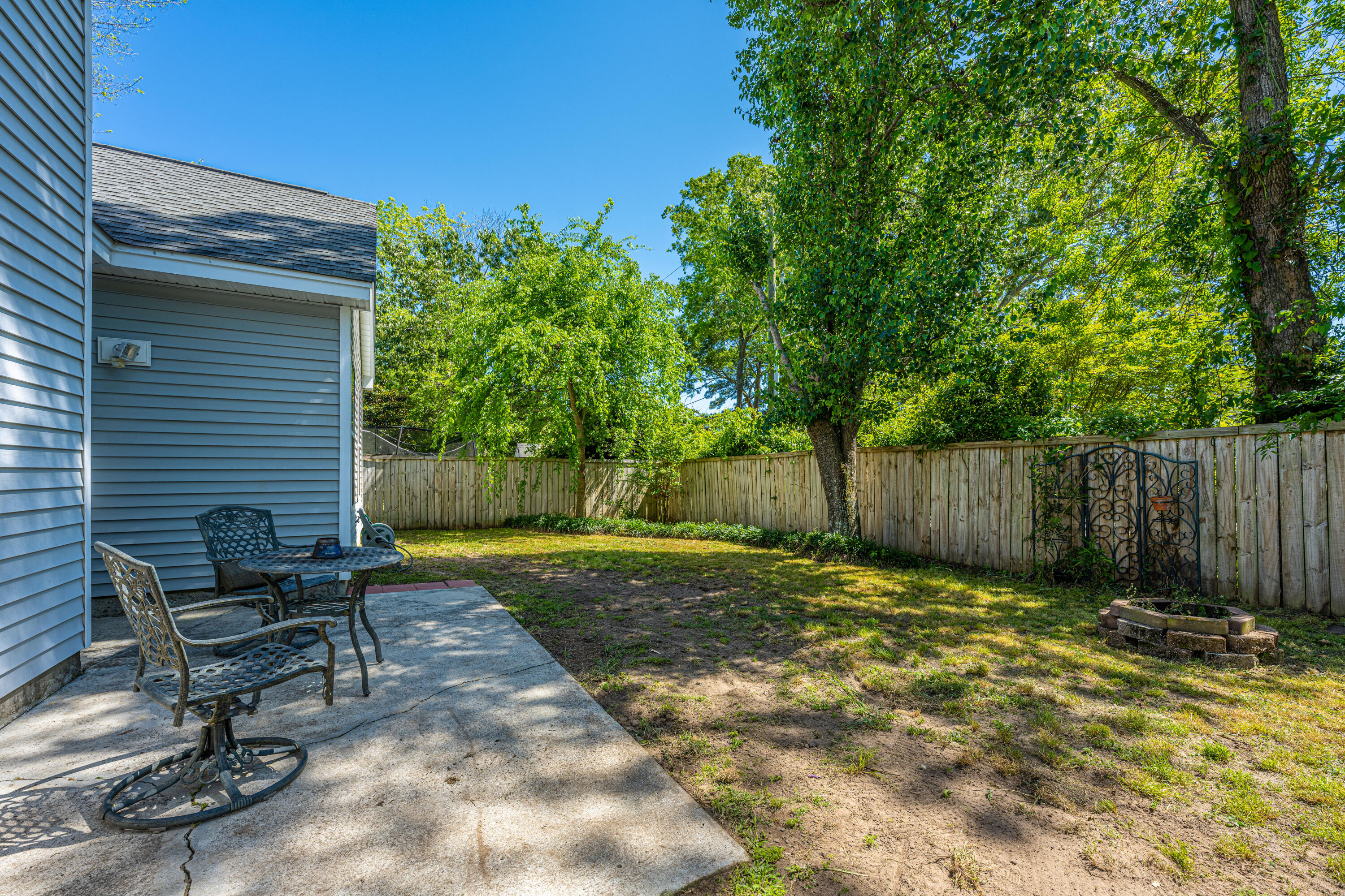 1900 Treebark Drive Charleston, SC 29414 - Photo 33 of 38 1900TreebarkDr33