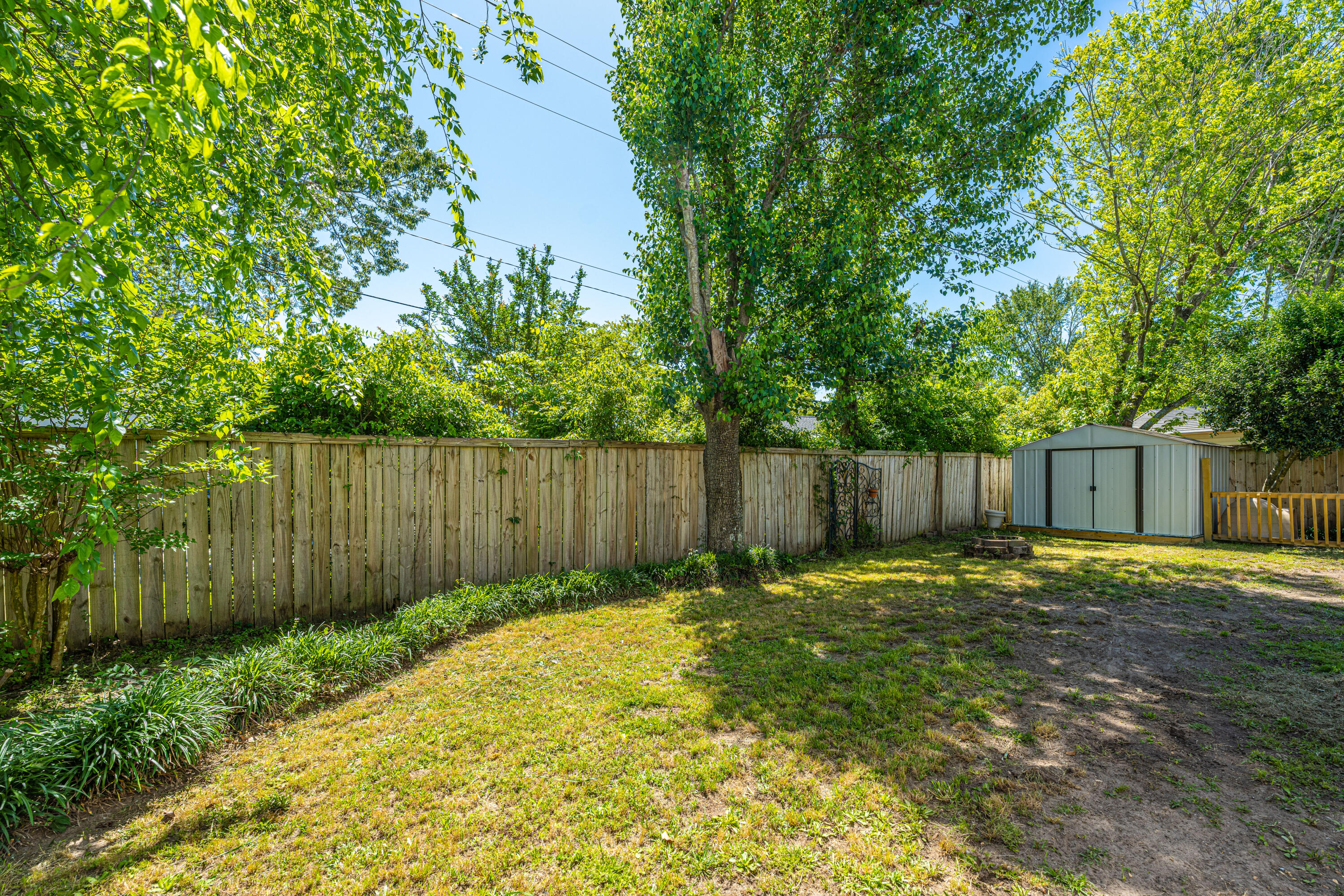 1900 Treebark Drive Charleston, SC 29414 - Photo 37 of 38 1900TreebarkDr37