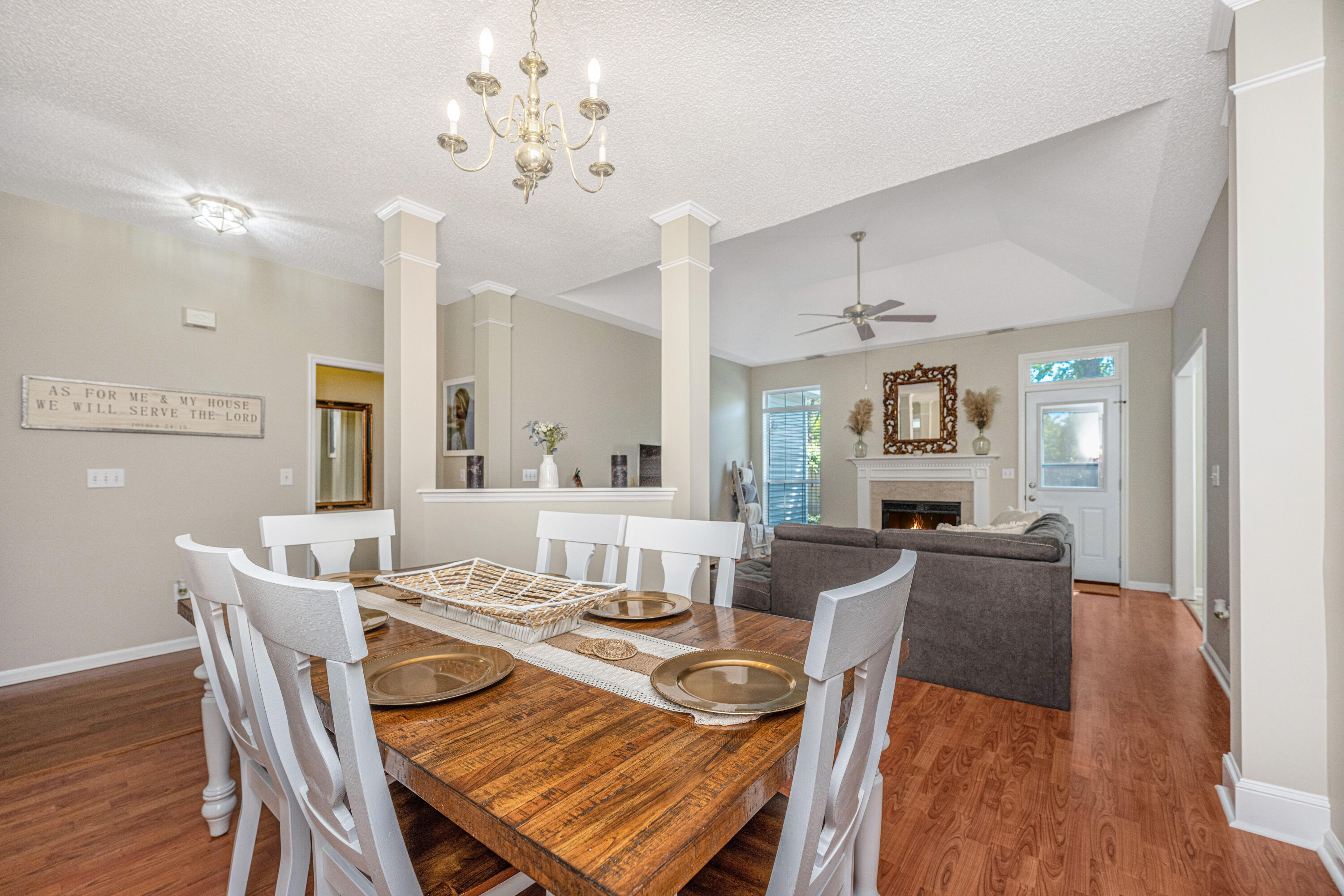 1900 Treebark Drive Charleston, SC 29414 - Photo 6 of 38 1900TreebarkDr06