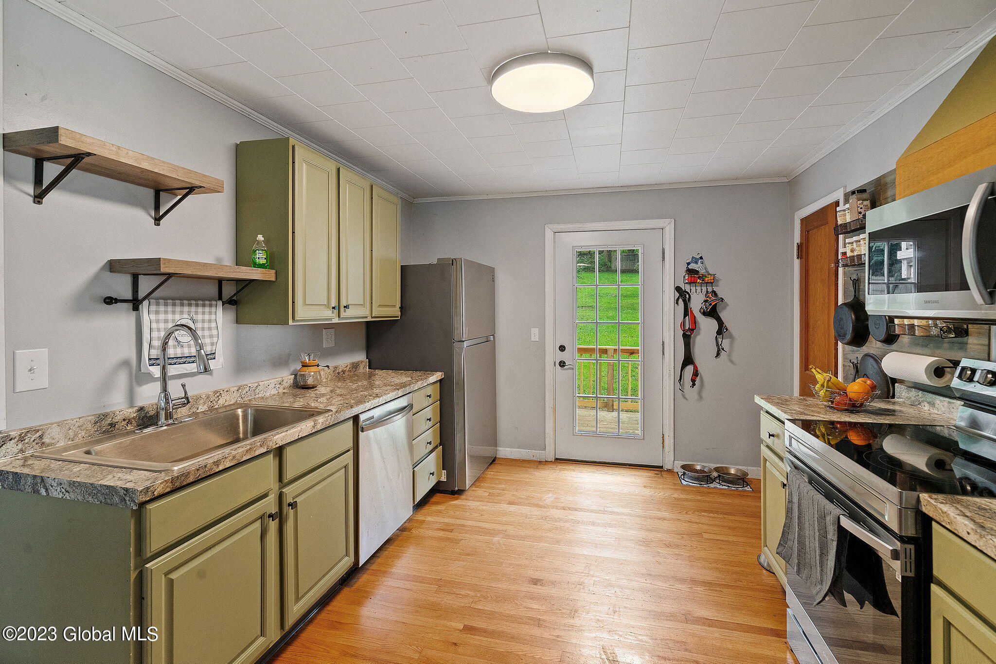 2425 Rte 9W Ravena, NY 12143 - Photo 21 of 52 36-web-or-mls-2425-rte-9w