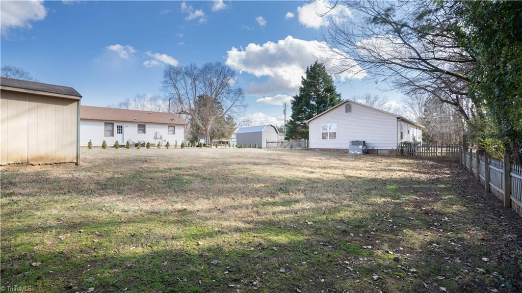 111 Seward Avenue High Point, NC 27265 - Photo 20 of 20