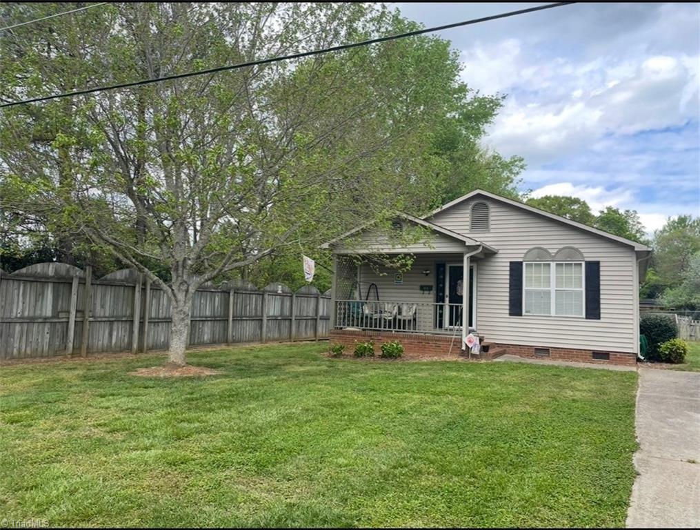 111 Seward Avenue High Point, NC 27265 - Photo 2 of 20