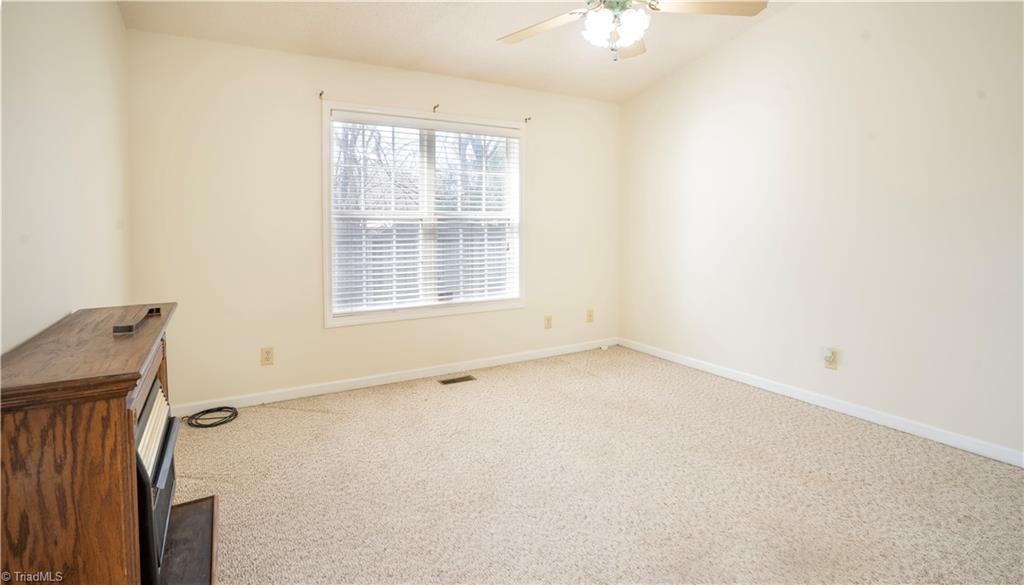 111 Seward Avenue High Point, NC 27265 - Photo 4 of 20