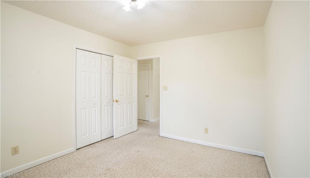 111 Seward Avenue High Point, NC 27265 - Photo 7 of 20