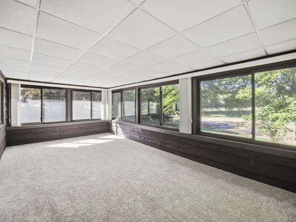 $850,000 | 9411 North Maple Hill Road, Howard City, MI 49329