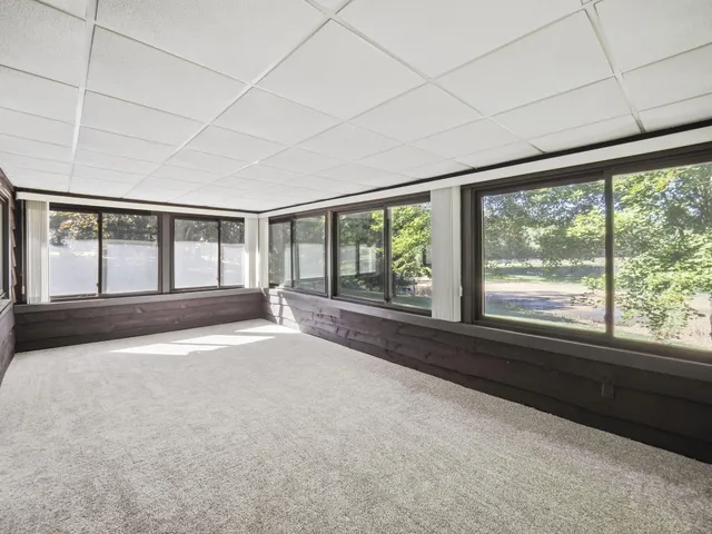 $850,000 | 9411 North Maple Hill Road, Howard City, MI 49329