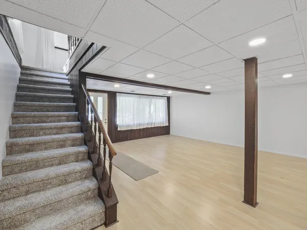 $850,000 | 9411 North Maple Hill Road, Howard City, MI 49329