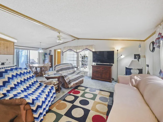 $850,000 | 9411 North Maple Hill Road, Howard City, MI 49329