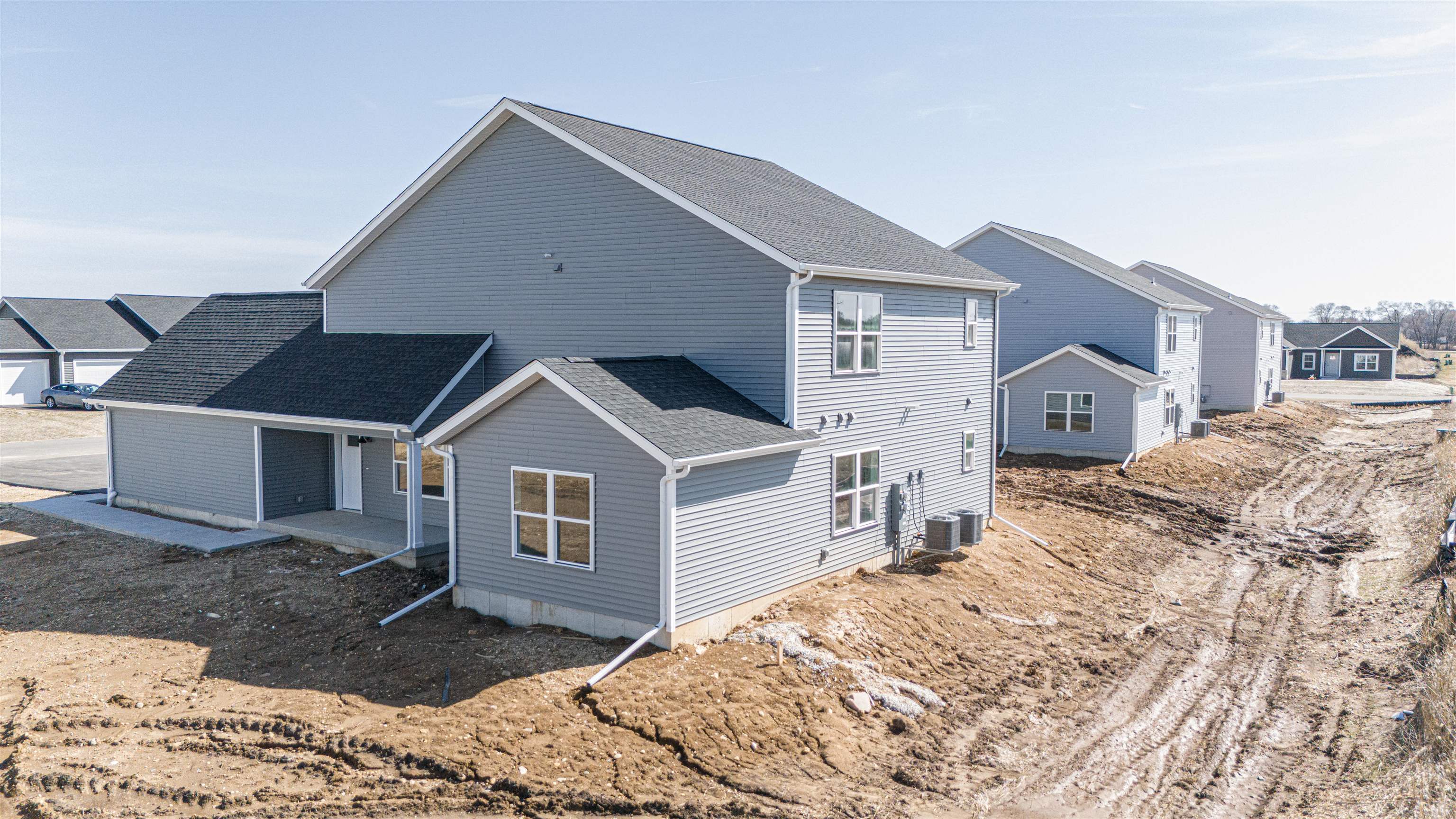 1812-1814 West Kyle Beloit, WI 53511 - Photo 3 of 31