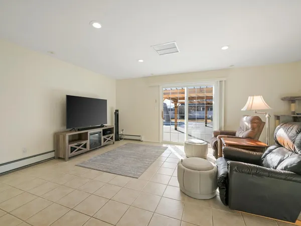 $1,195,000 | 895-24 24 1/2 Road, Grand Junction, CO 81505