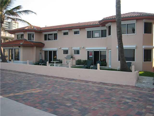 3400 North Surf Road, Unit 3 Hollywood, FL 33019 - Photo 3 of 10 Exterior Back Other