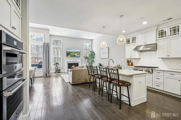 $1,399,000 | 11 Concord Court, Warren, NJ 07059