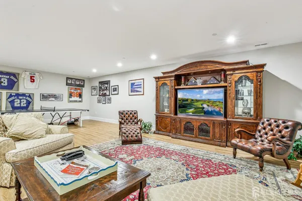 $1,399,000 | 11 Concord Court, Warren, NJ 07059