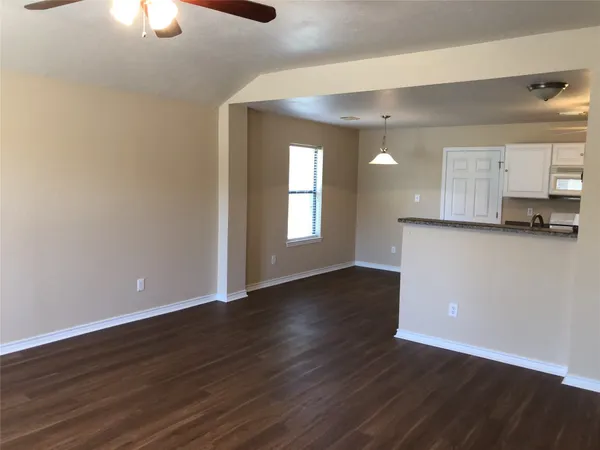 $1,899 | 16115 Speyburn Court, Houston, TX 77095