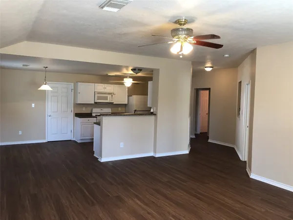 $1,899 | 16115 Speyburn Court, Houston, TX 77095