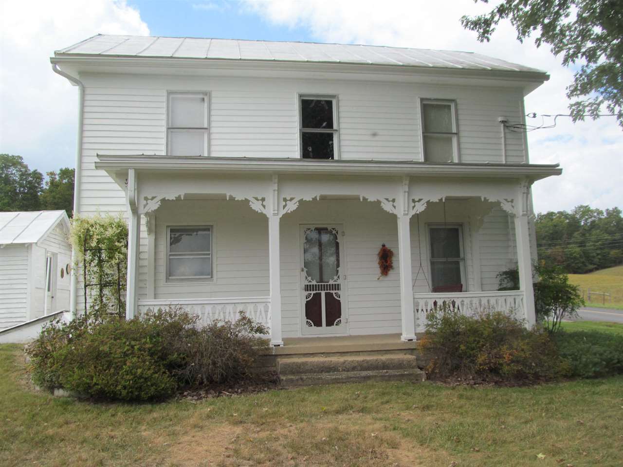 2240 Pepper Road Mount Jackson, VA 22842 - Photo 1 of 33 a front view of a house