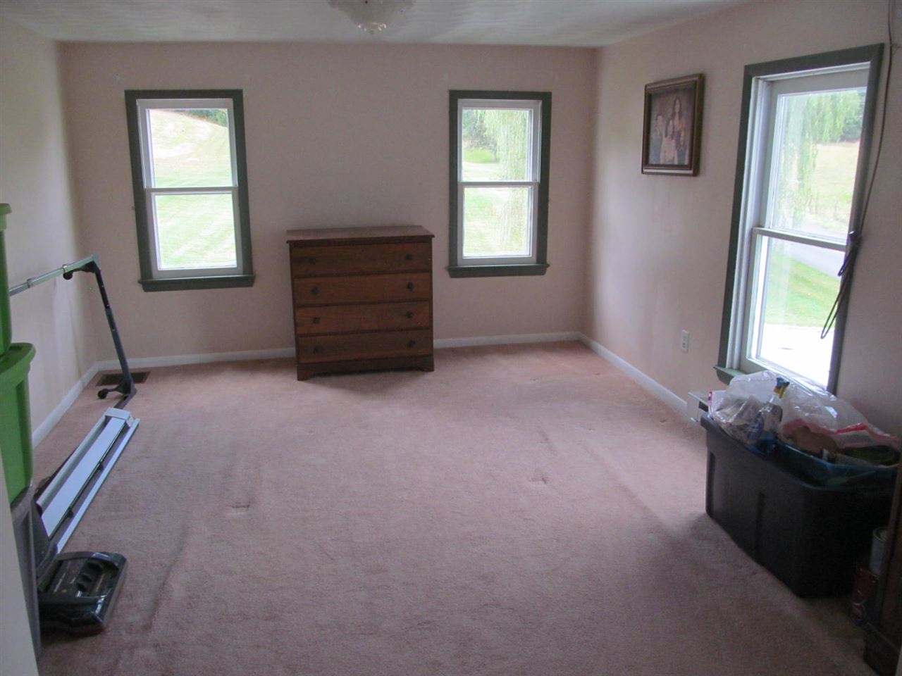 2240 Pepper Road Mount Jackson, VA 22842 - Photo 13 of 33 a room with furniture and window