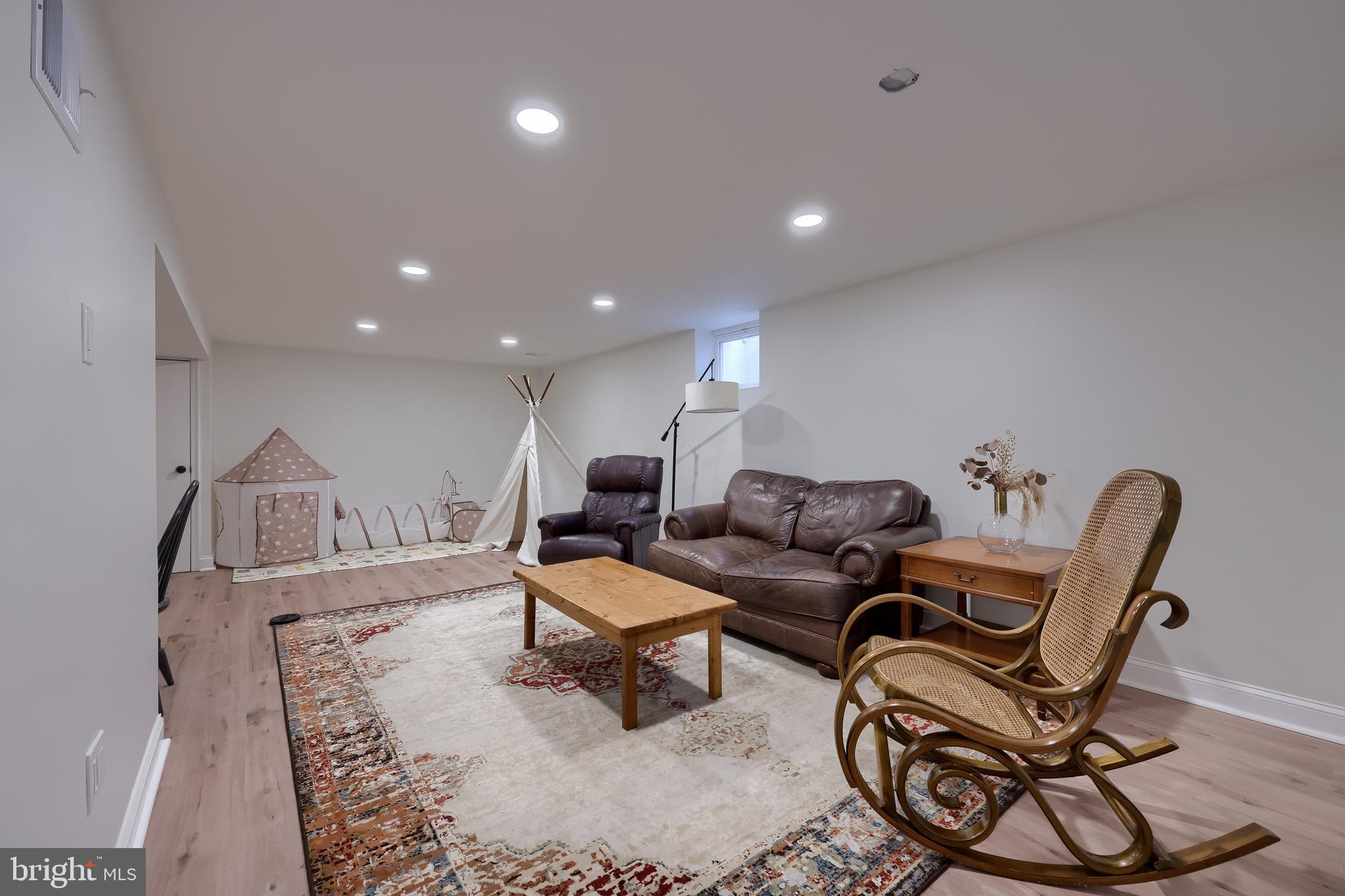 1228 Hunsicker Road Lancaster, PA 17601 - Photo 54 of 66 a living room with furniture