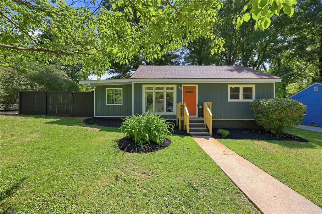 1112 Guyer Street High Point, NC 27262 - Photo 1 of 47