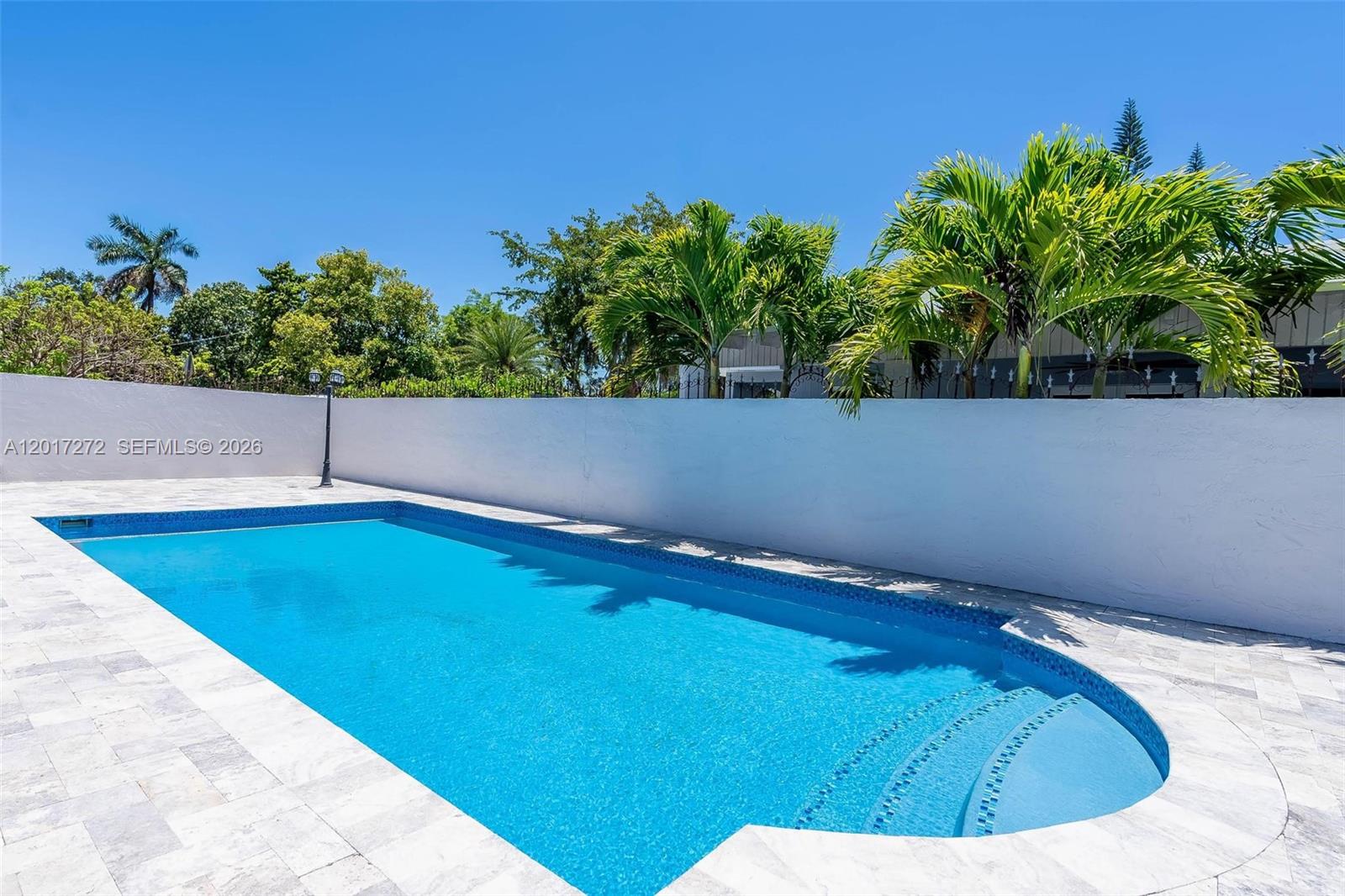 1900 Southwest 24th Street Miami, FL 33145 - Photo 3 of 20