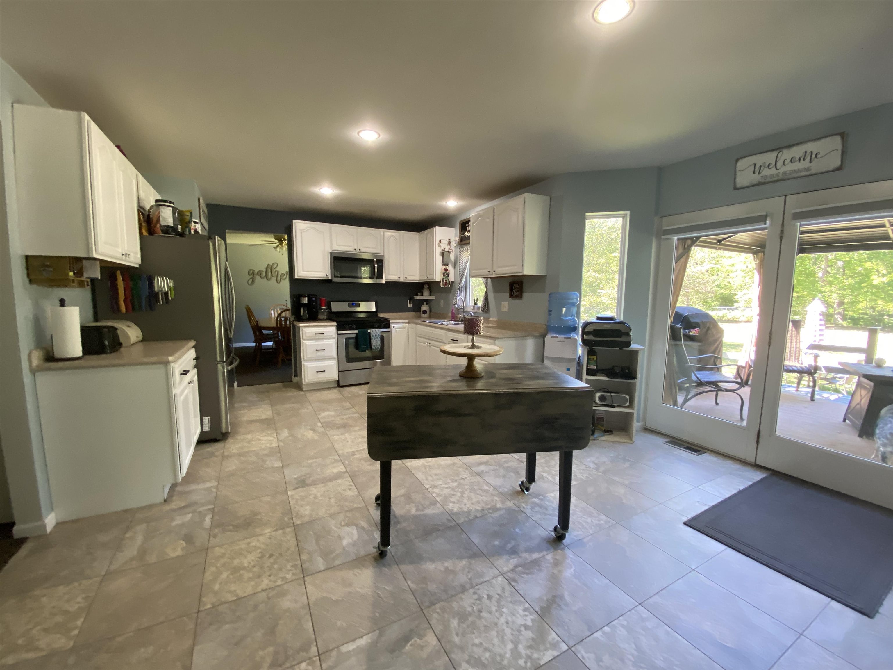884 South Hawkins Road Gladwin, MI 48624 - Photo 5 of 39