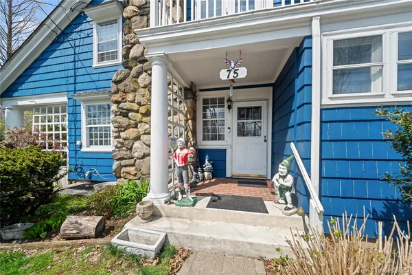 $1,300,000 | 75 Chappaqua Road, Briarcliff Manor, NY 10510