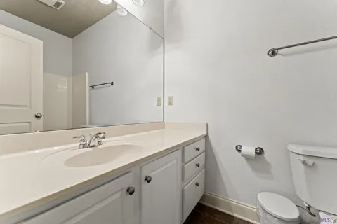 $212,000 | 9124 Old Hammond Highway, Unit 27, Baton Rouge, LA 70809