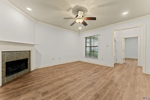 $212,000 | 9124 Old Hammond Highway, Unit 27, Baton Rouge, LA 70809