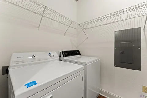 $212,000 | 9124 Old Hammond Highway, Unit 27, Baton Rouge, LA 70809