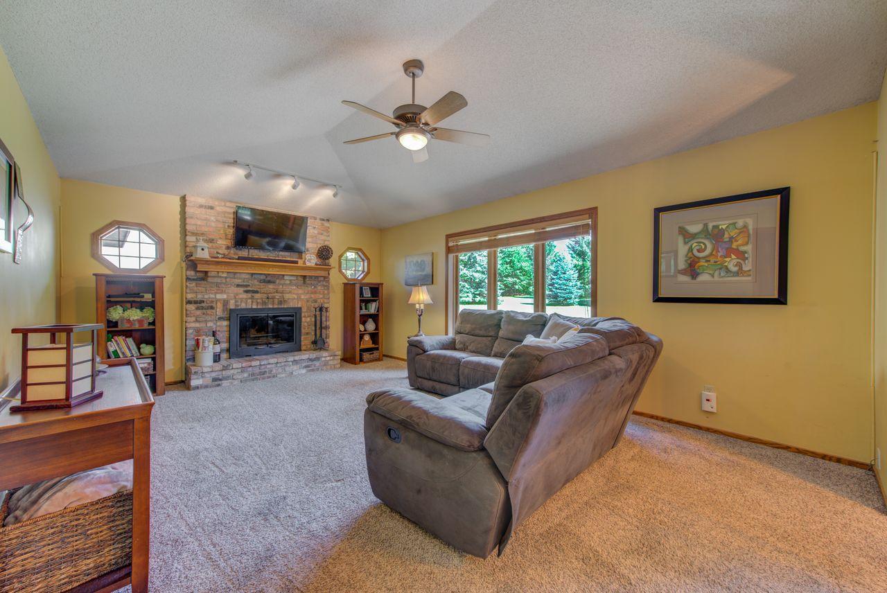 108 Interlachen Road Burnsville, MN 55306 - Photo 12 of 28 Gallery Image 12