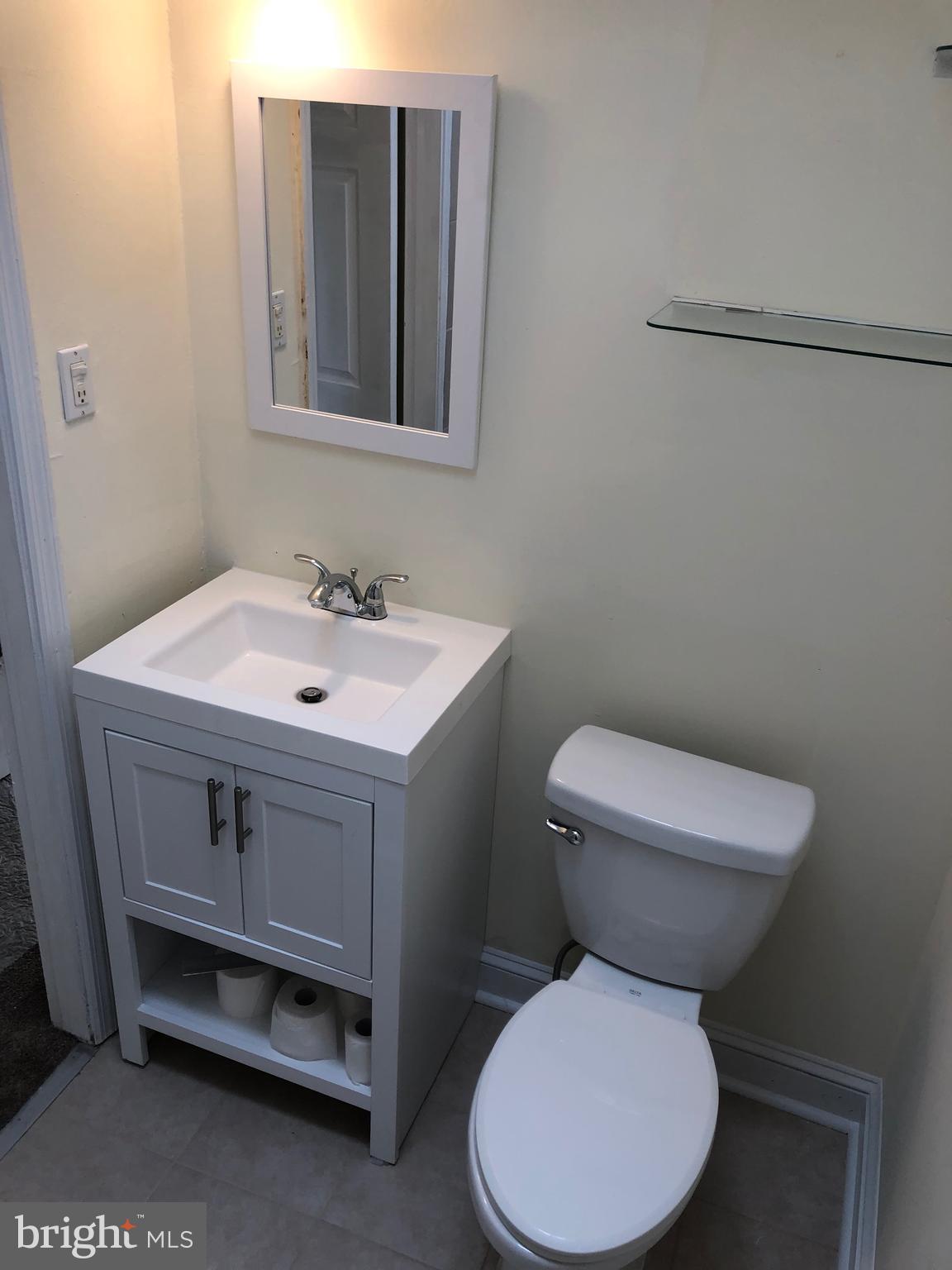 1828 Farrington Road Philadelphia, PA 19151 - Photo 11 of 24 Gallery Image 11
