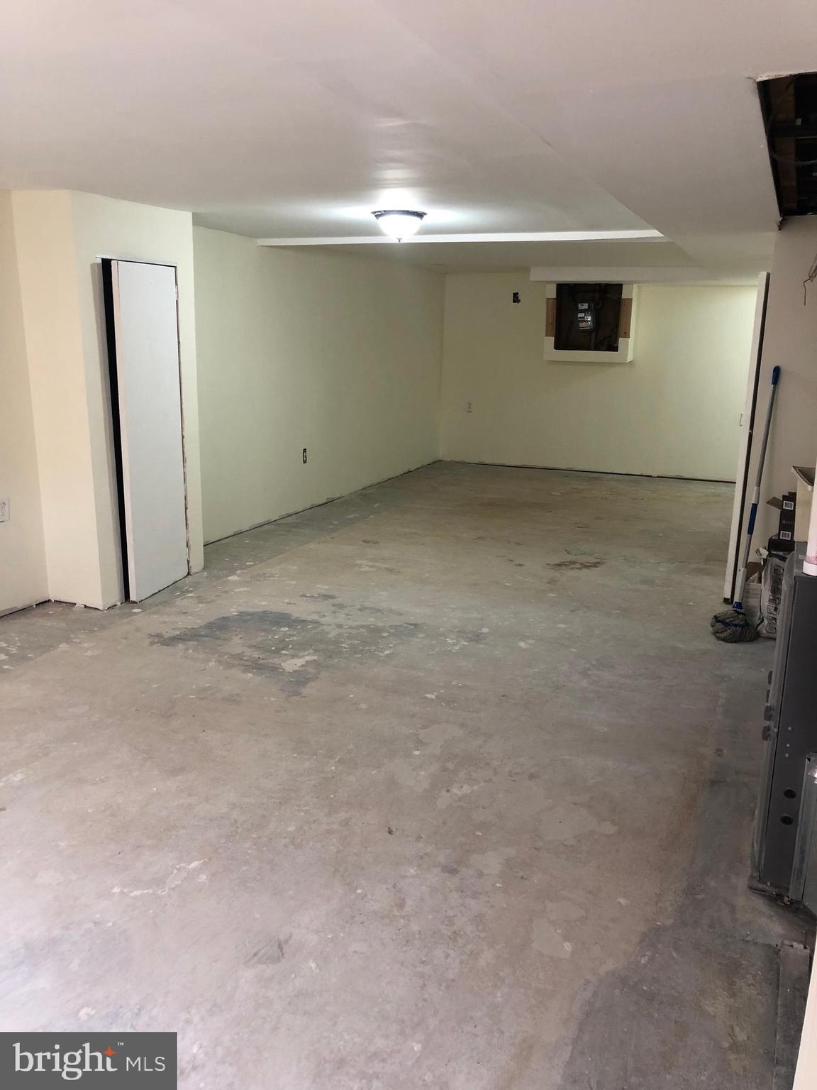 1828 Farrington Road Philadelphia, PA 19151 - Photo 20 of 24 Partially Finished Basement