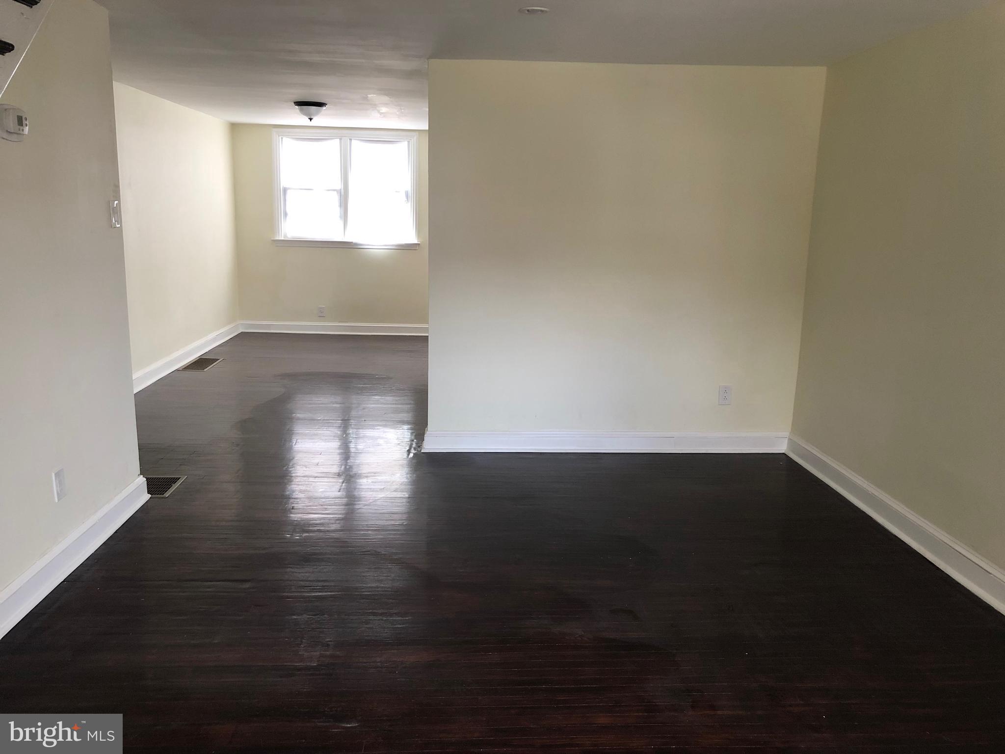 1828 Farrington Road Philadelphia, PA 19151 - Photo 3 of 24 Move-inReady! Just drop your bags!