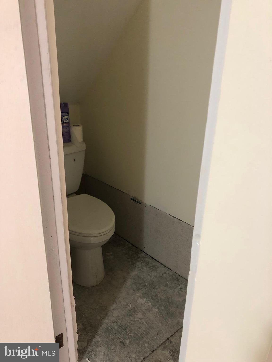 1828 Farrington Road Philadelphia, PA 19151 - Photo 23 of 24 Basement Half Bath