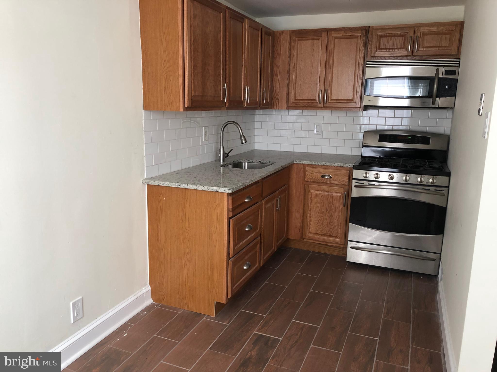 1828 Farrington Road Philadelphia, PA 19151 - Photo 7 of 24 All New Kitchen